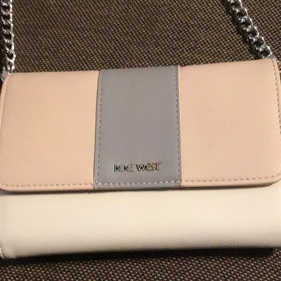 Nine West Handbags - Nine West crossbody/wallet